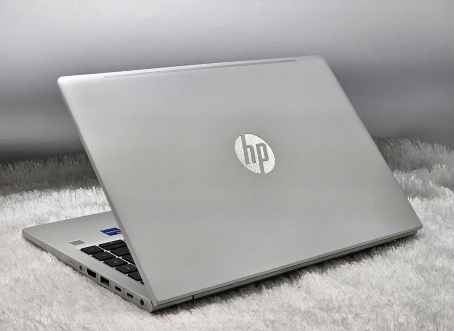 Laptop HP ProBook 440 G11 (Laptop doanh nghiệp mỏng nhẹ – Hiệu năng mạnh – Bền bỉ chuẩn HP)